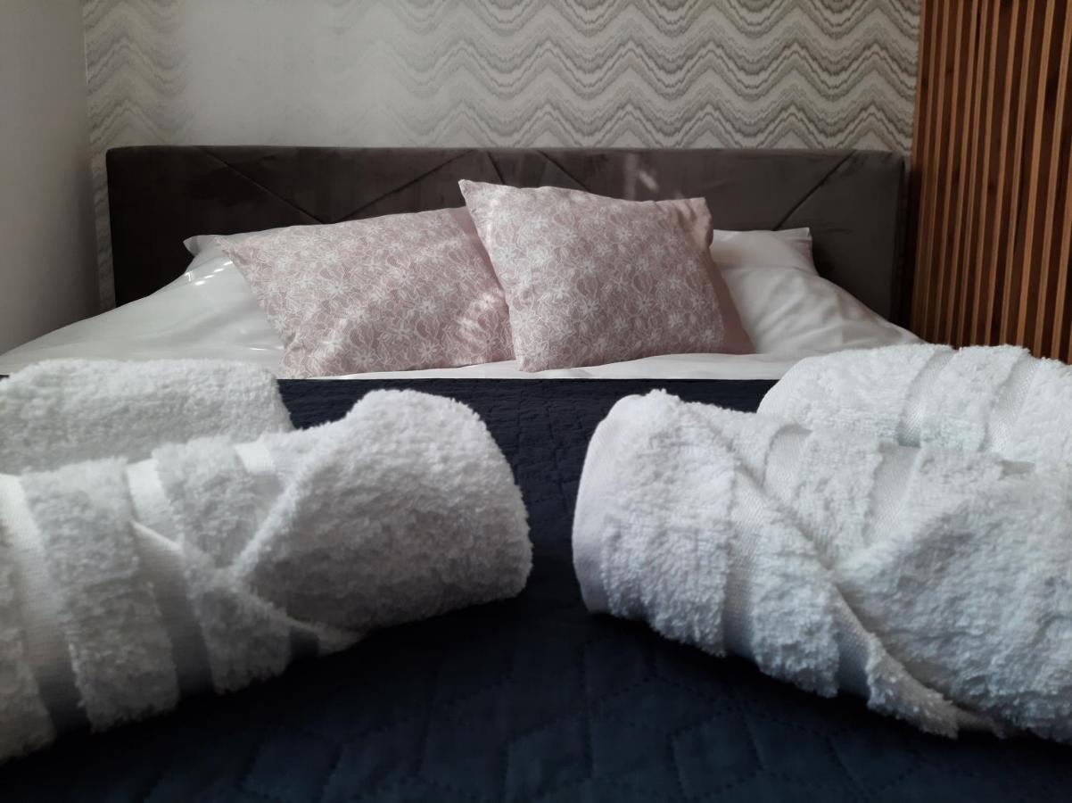 Apartman Poco Биелина Экстерьер фото