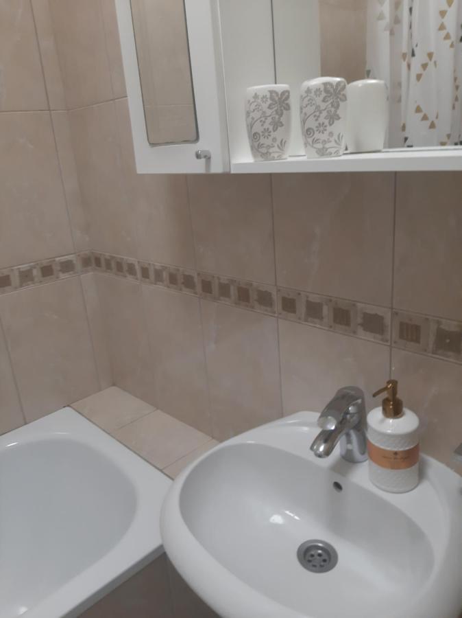 Apartman Poco Биелина Экстерьер фото